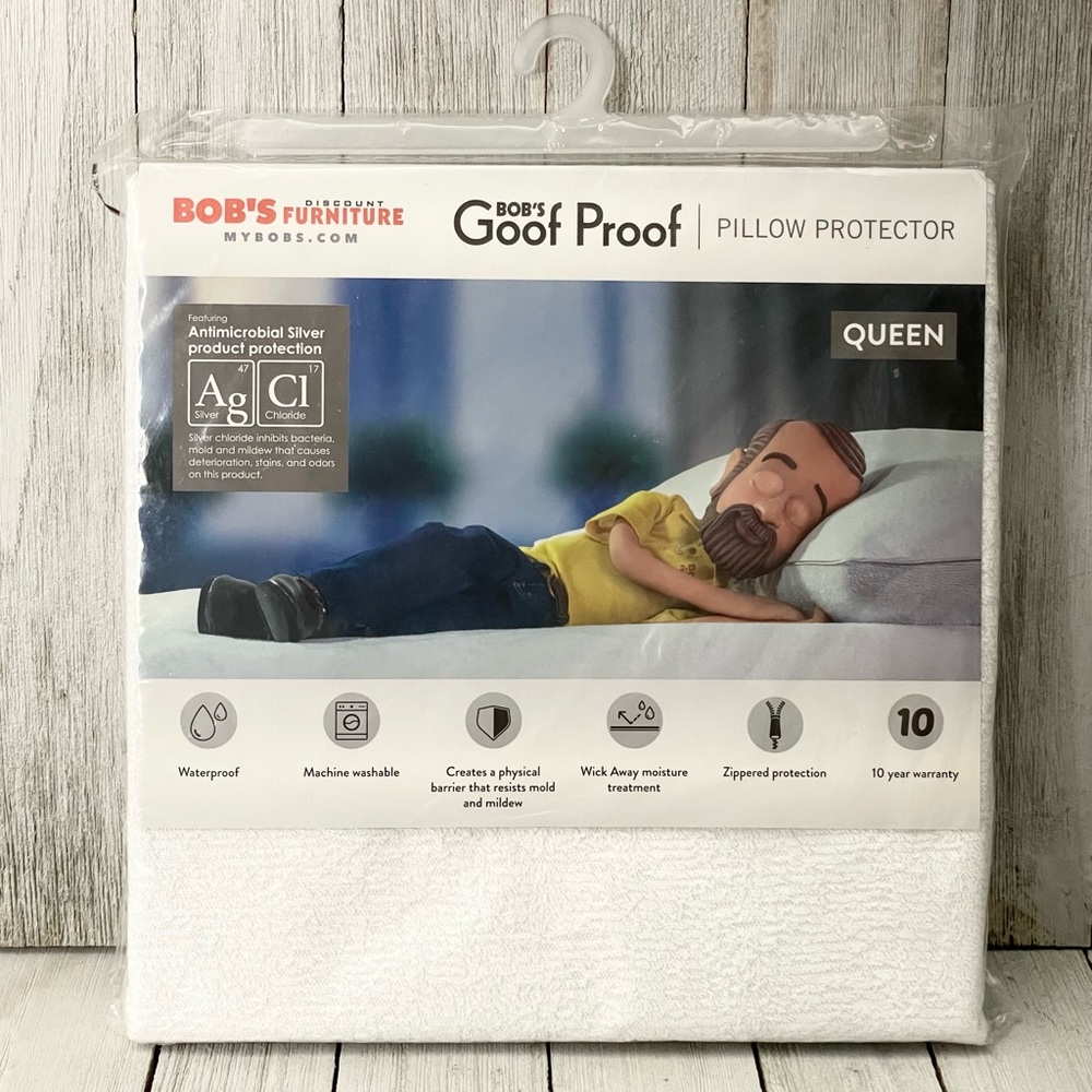 BOB’S DISCOUNT FURNITURE Goof Proof Pillow Protector